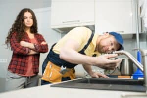 Advantages of Hiring a Professional Plumber